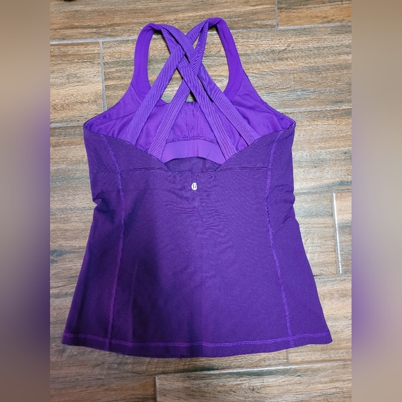 Lululemon workout top Purple/Plum/Magenta - Picture 3 of 5